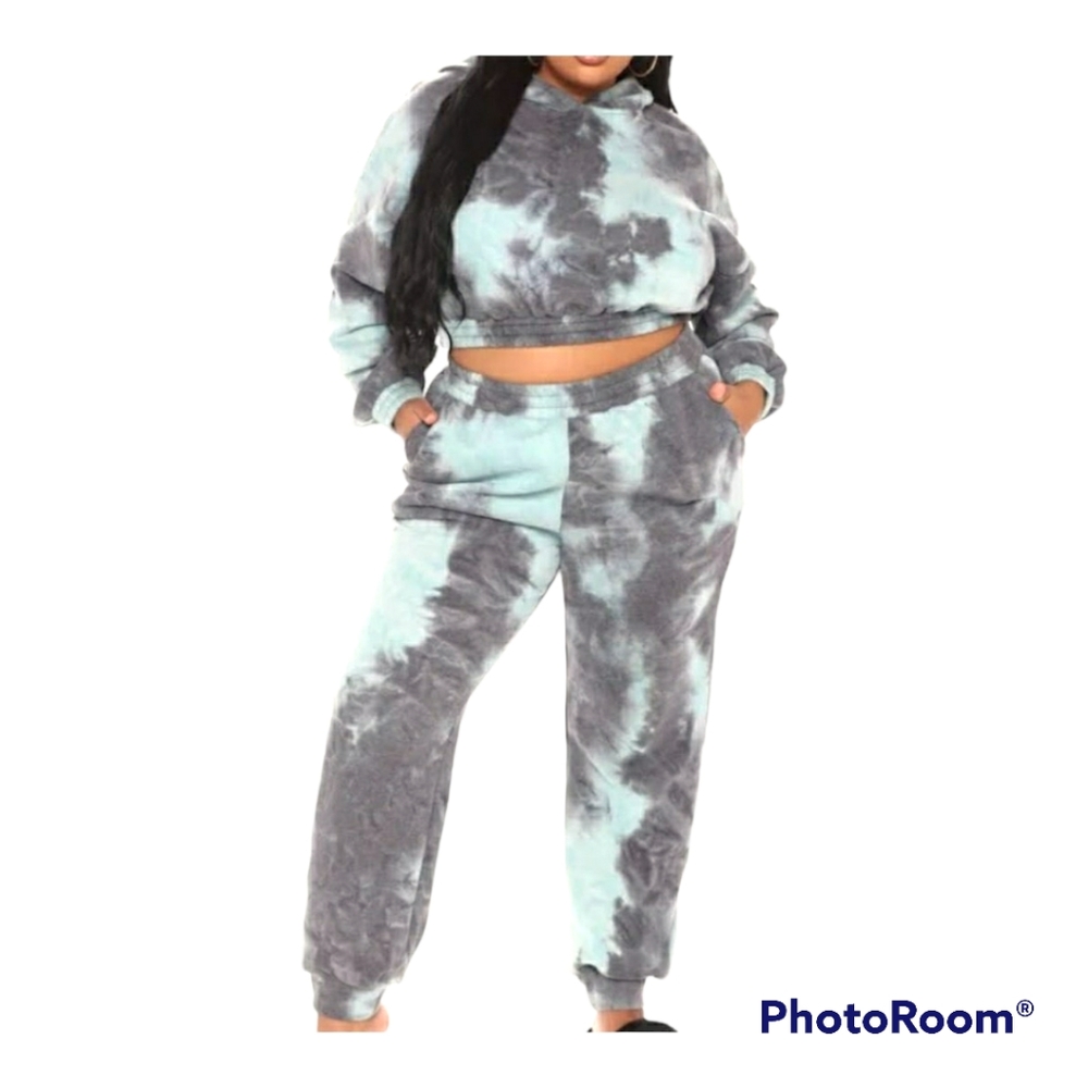 Fashion nova sweatsuit